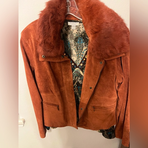 Jacket - Picture 1 of 2